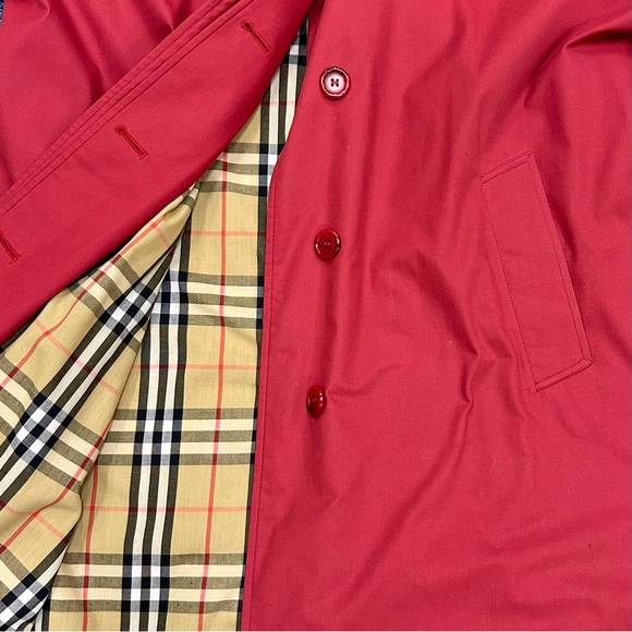 Vintage Burberrys’ Red Trench Coat with Nova Check Lining – Made in England - Picture 2 of 9